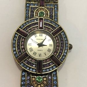 Heidi Haus Regal Purple, Green and Red Crystals